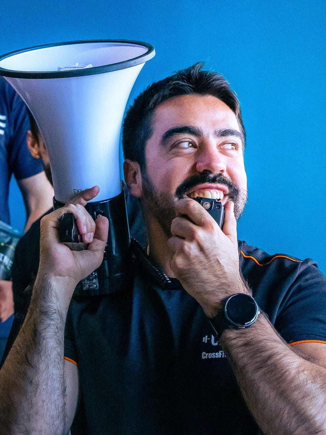 Jesús-Cosio_cargo_crossfit_partner_headcoach_personaltrainer_bhealthy_supremehealthsupport