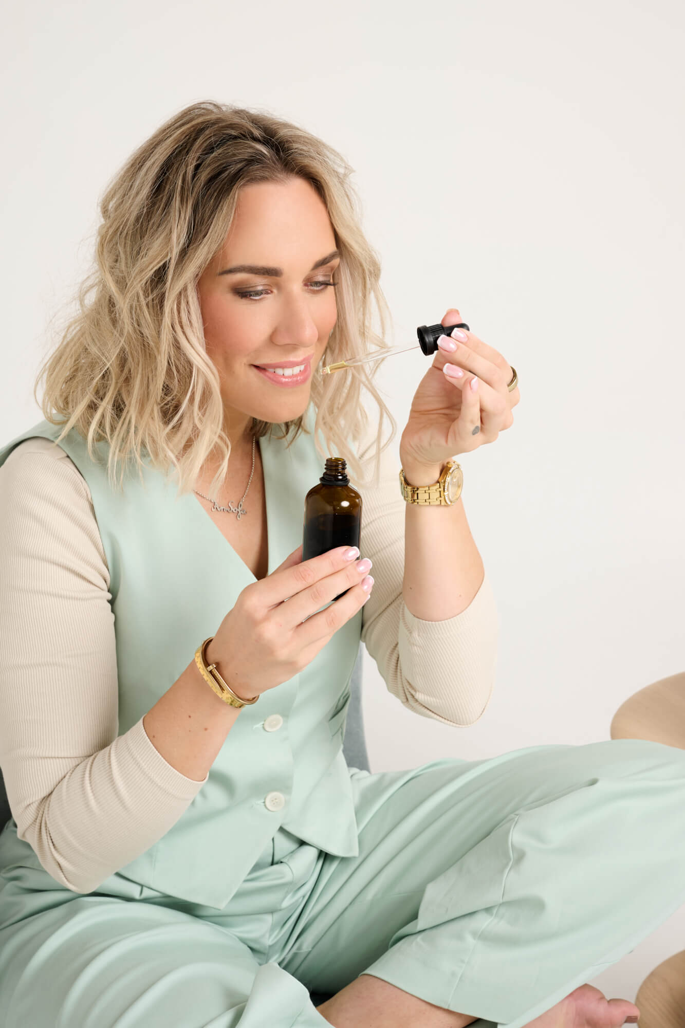 Skinandhealthclinic - Anso -partners - bHealthy - supremehealthsupport.com